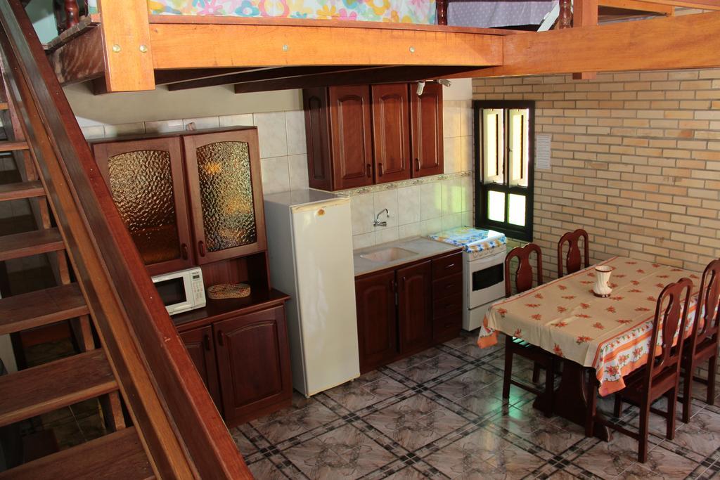 Residencial Aracuã Hotel Bombinhas Quarto foto