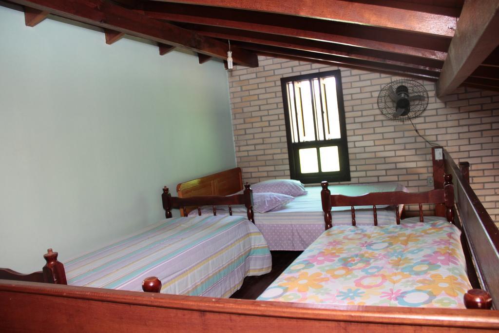 Residencial Aracuã Hotel Bombinhas Quarto foto