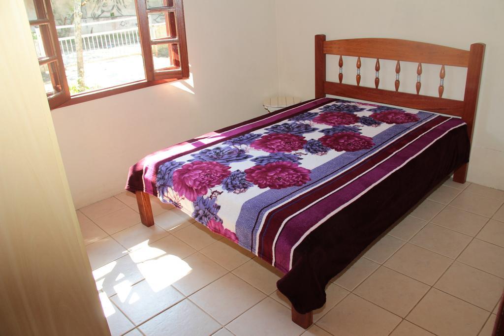 Residencial Aracuã Hotel Bombinhas Quarto foto