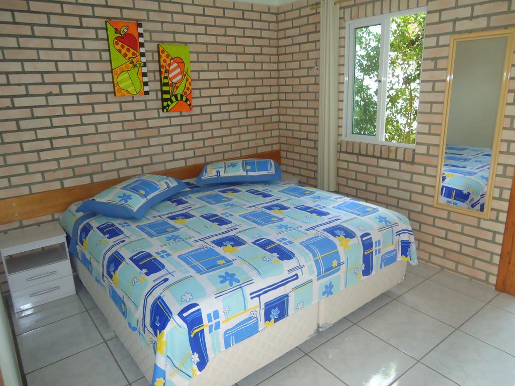 Residencial Aracuã Hotel Bombinhas Quarto foto