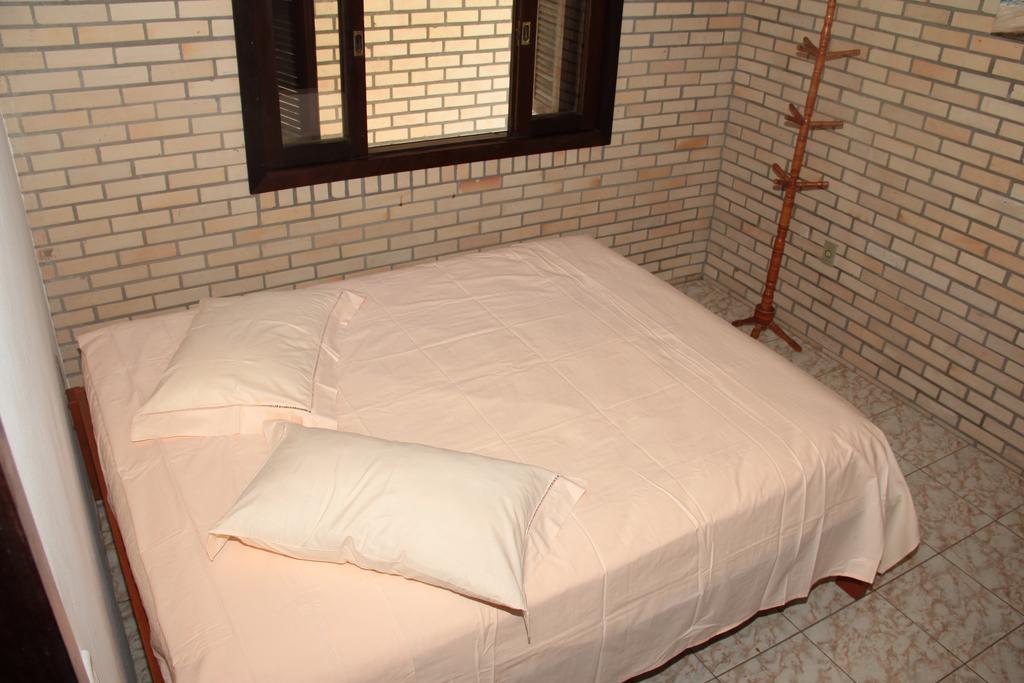 Residencial Aracuã Hotel Bombinhas Quarto foto